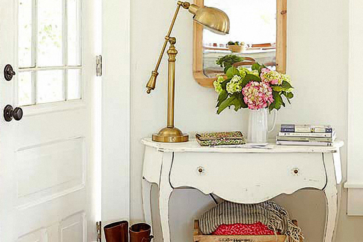 No Entryway? No Problem! Here are 5 Beautiful Solutions!