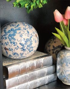 Metallic binding adds touch of luxury.