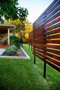Wood landscape screen
