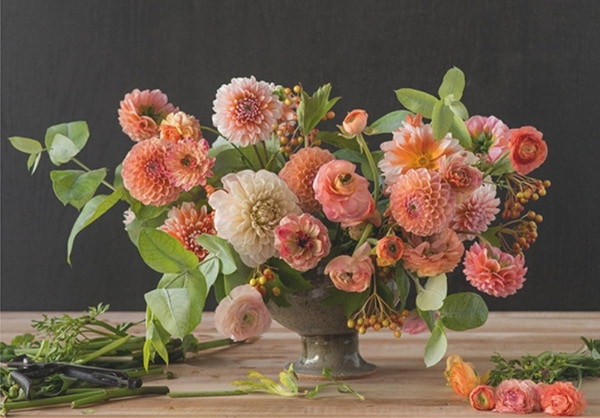 Warm floral colors are welcoming.