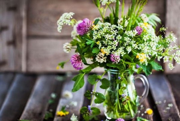 Enhance your arrangements with home-grown beauties.