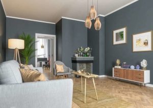 Understated trim doesn’t steal space from the room, establishing instead an airy feel.