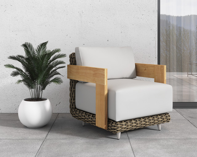 Outdoor furniture trends: eco-friendly elements.