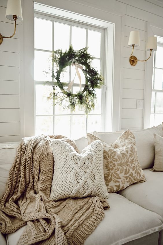 winter decor ideas - blankets