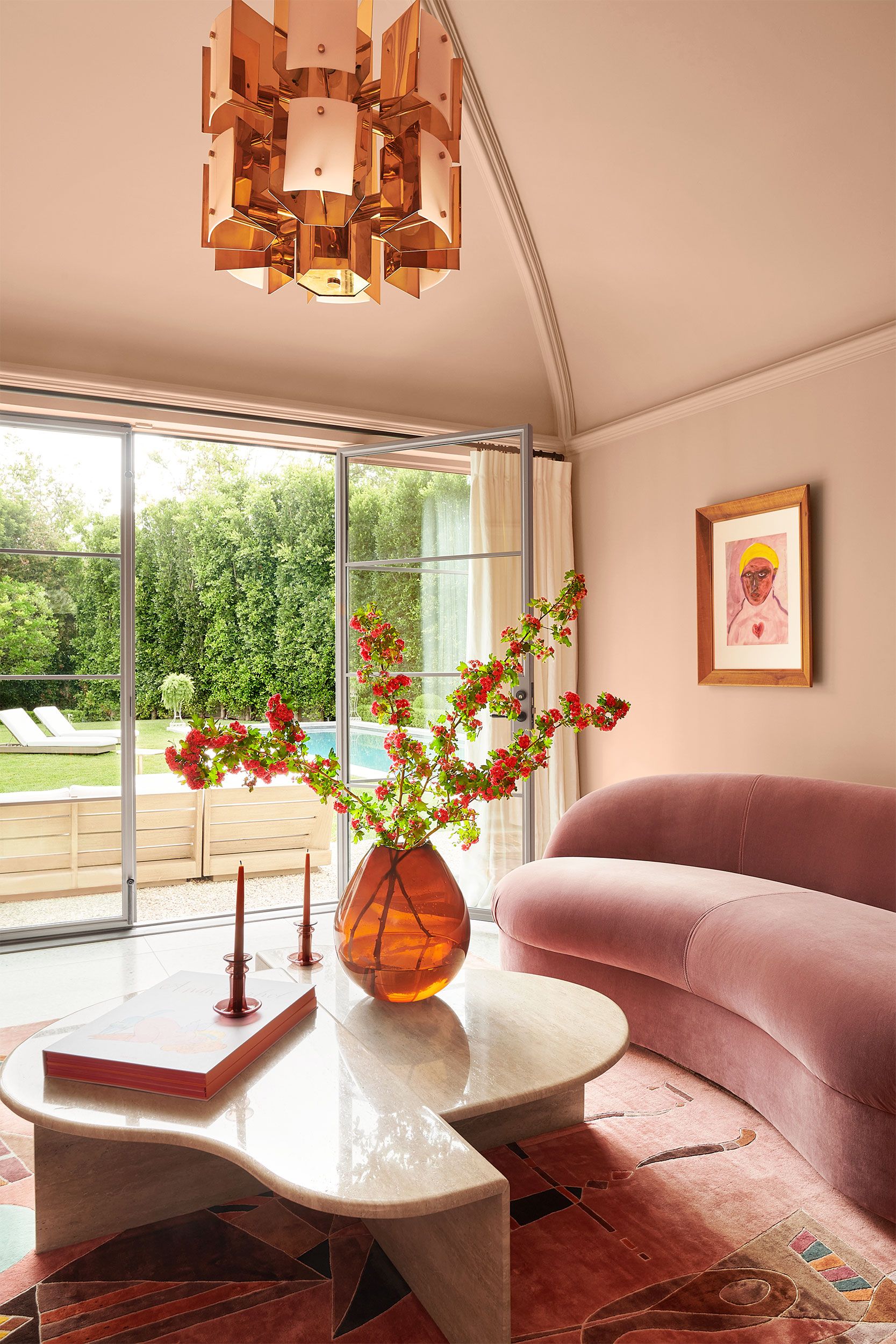 Rose is one of the 7 colors that will be everywhere in 2023.