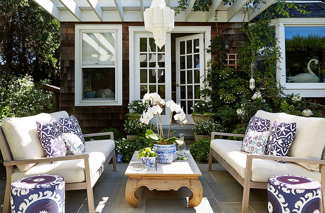 Create the perfect outdoor patio oasis that meets all your needs...and more.