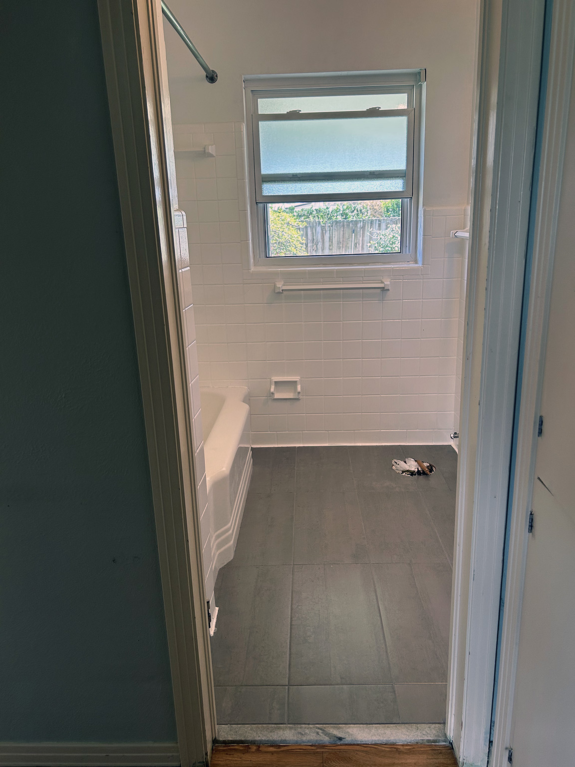 Hargill Drive bathroom renovation during the process 1.