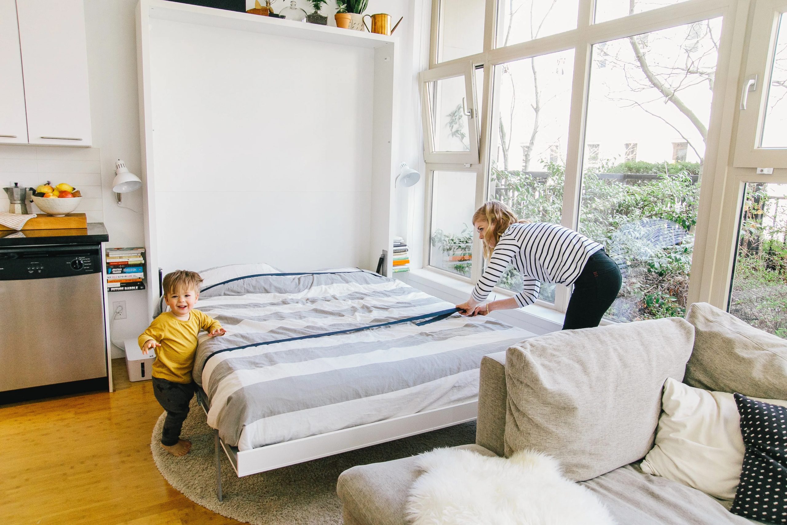 A Murphy bed should be easy to open and close.