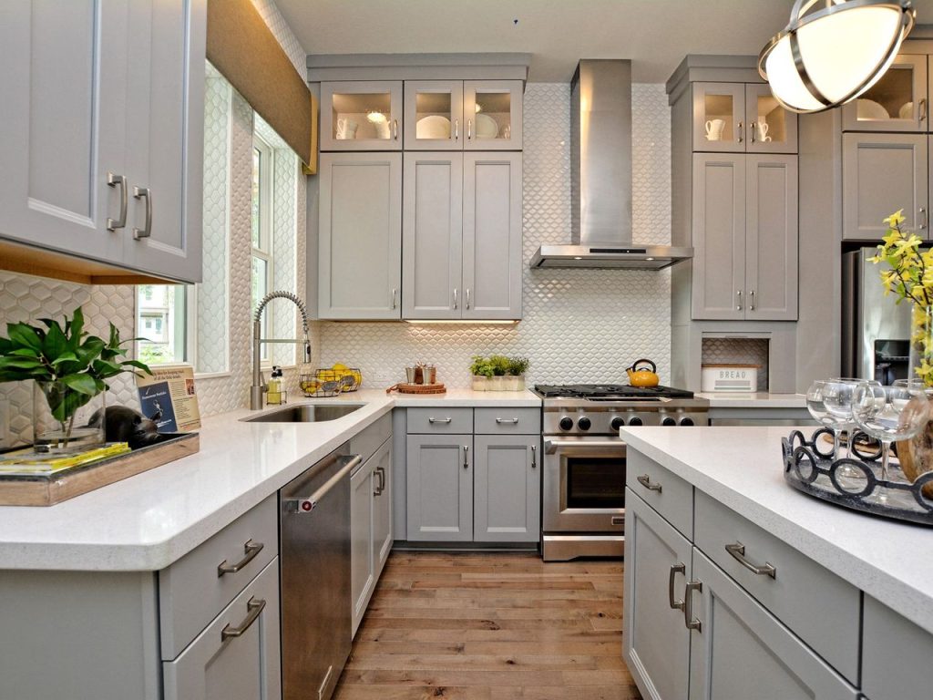 Kitchen style - open cabinetry at the top.