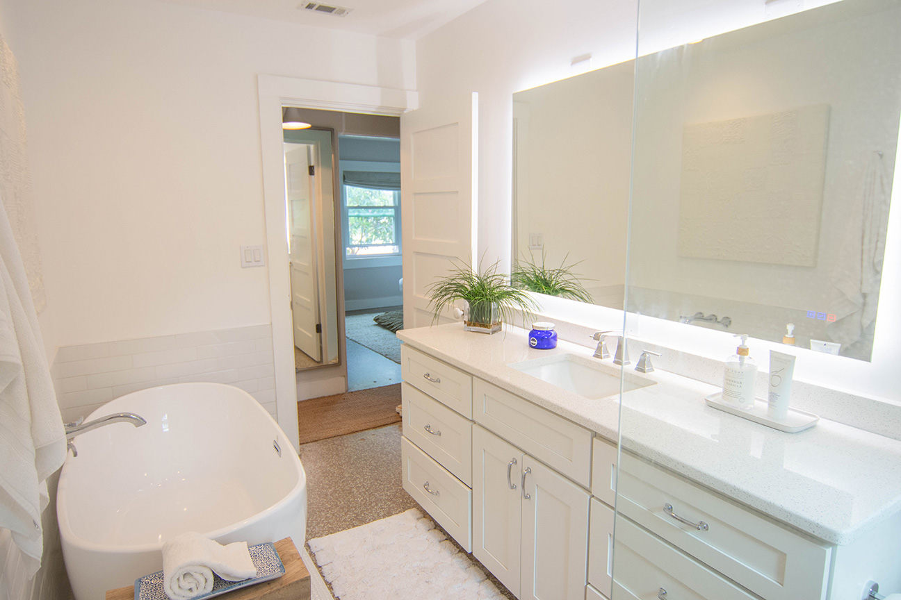 1 (4) Small bathroom makeover: after photo 2