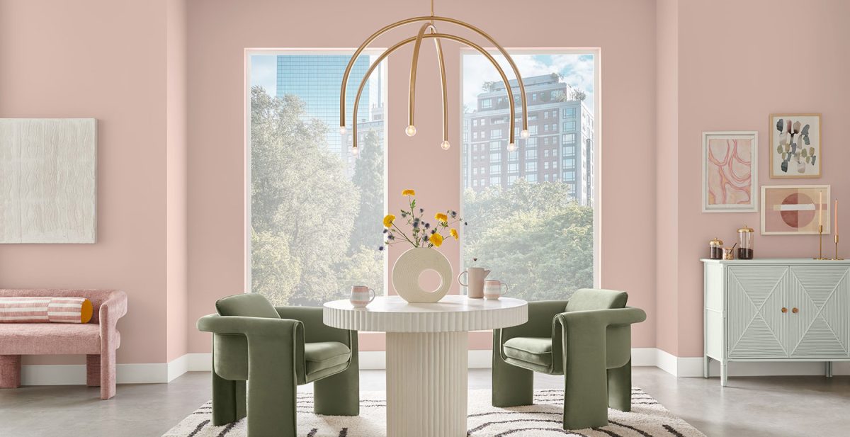 Sherwin-Williams' Color of the Month, Sashay Sand’s mood boosting nature infuses spaces with a calming atmosphere of dreamy nostalgia.