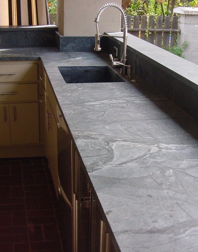 Incredible-Ideas-For-Kitchen-Decoration-Using-Slate-Kitchen-Counter Soapstone countertops 3