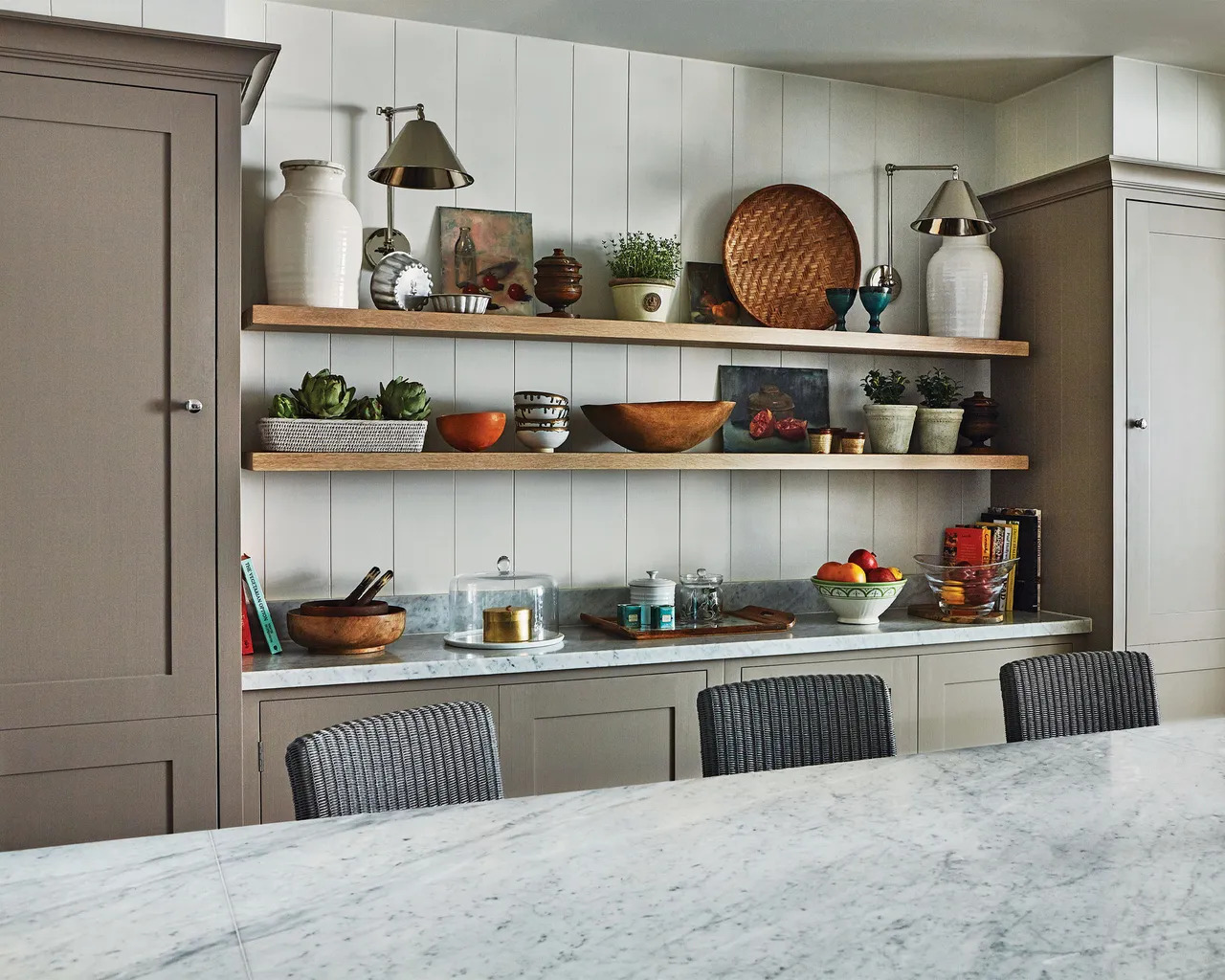 Offering myriad warm hues that sit harmoniously together, the brown color palette is loved by designers for its ability to create relaxed, grounding spaces with enduring appeal.
