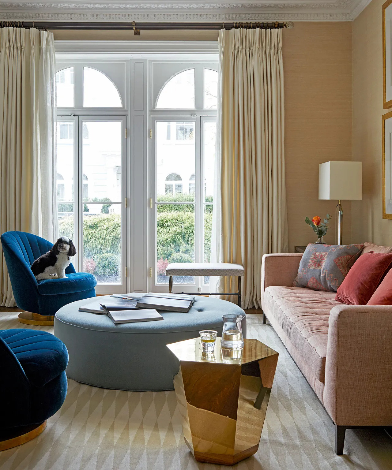 Gold adds elegance and richness to any room, making it feel more expensive and sophisticated.