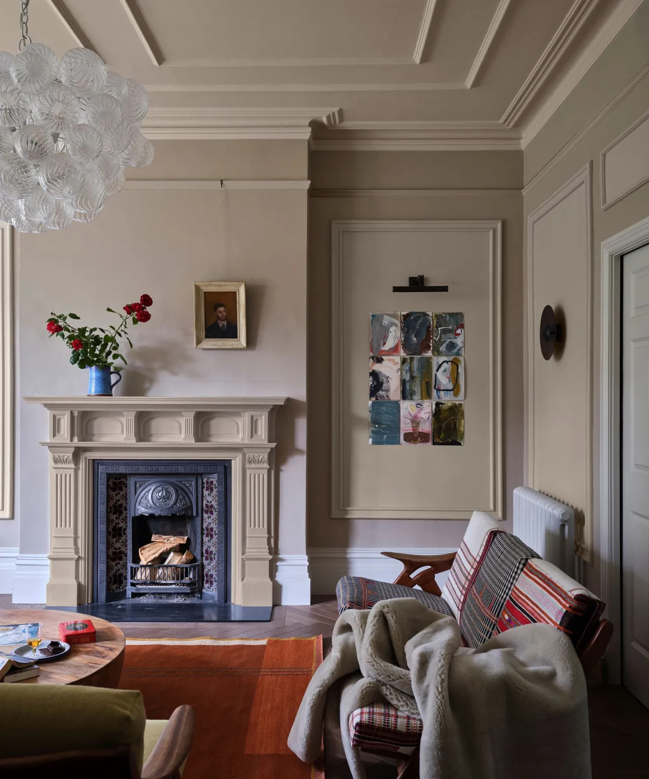 Spring color ideas: warm clay tones.