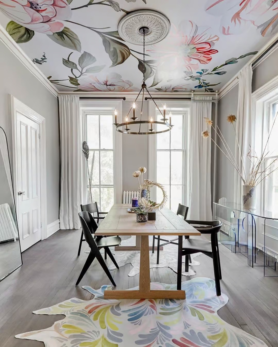 office with wall papered ceiling
