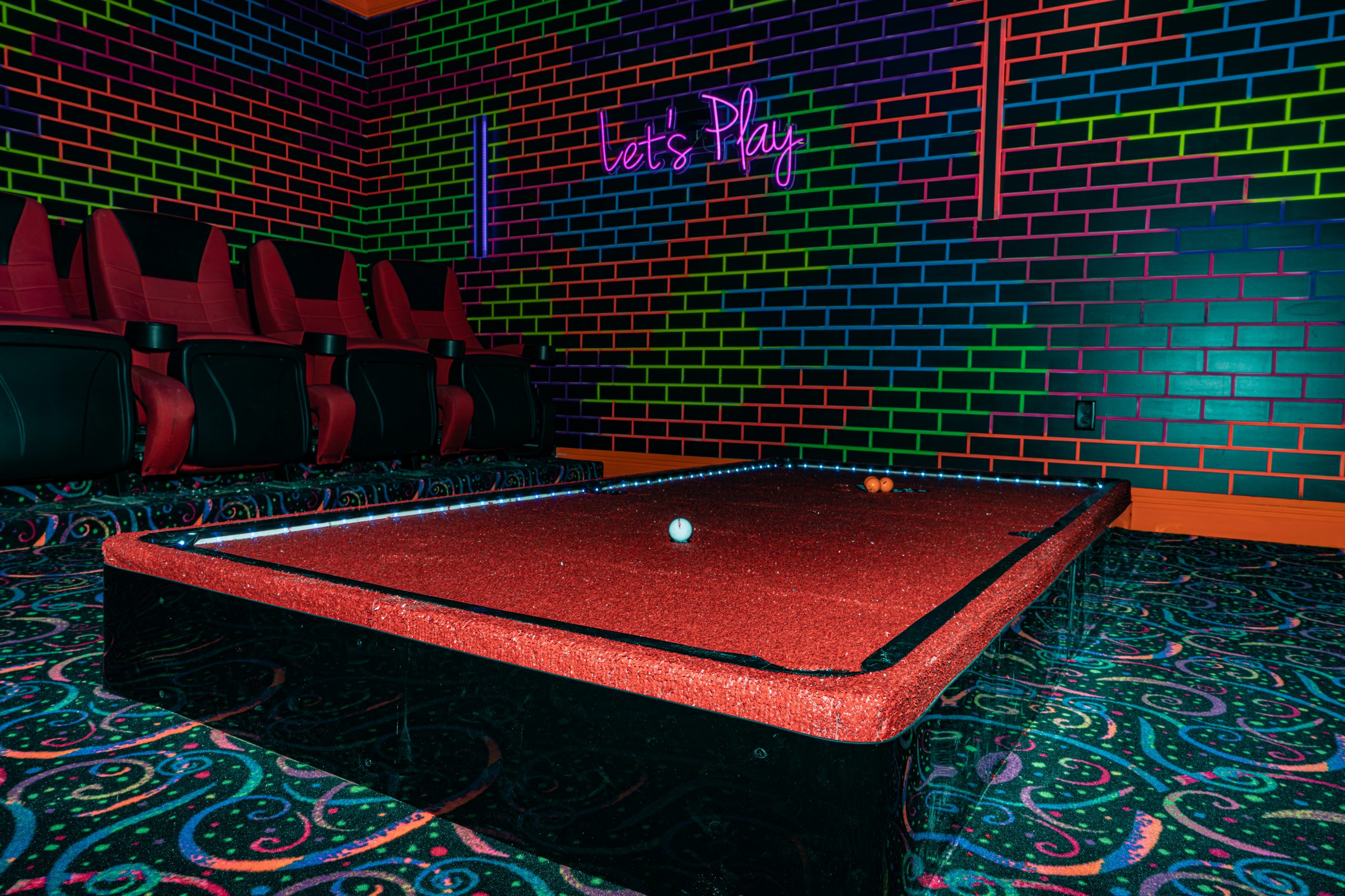 DSC0586 putt putt table