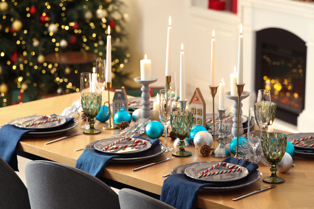 holiday tablescapes blue