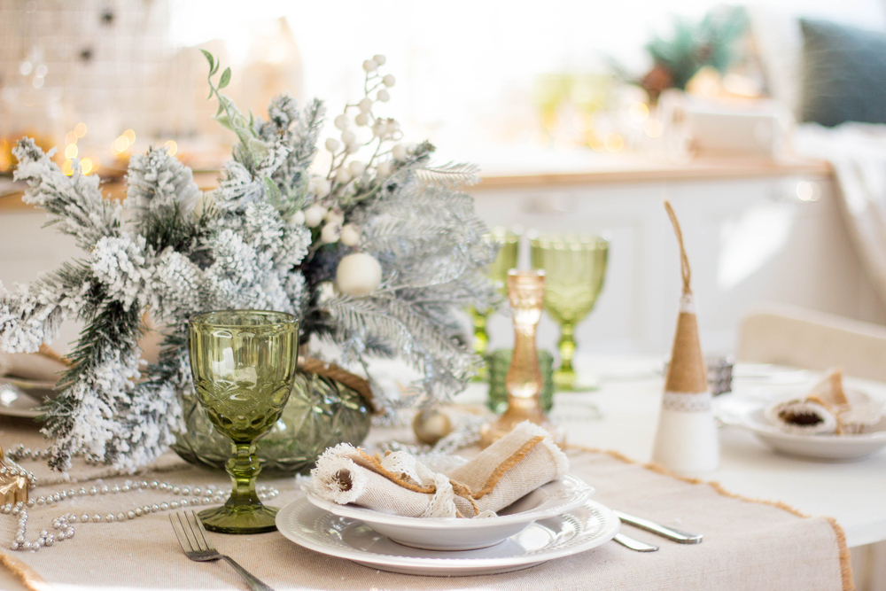 Holiday tablescape header