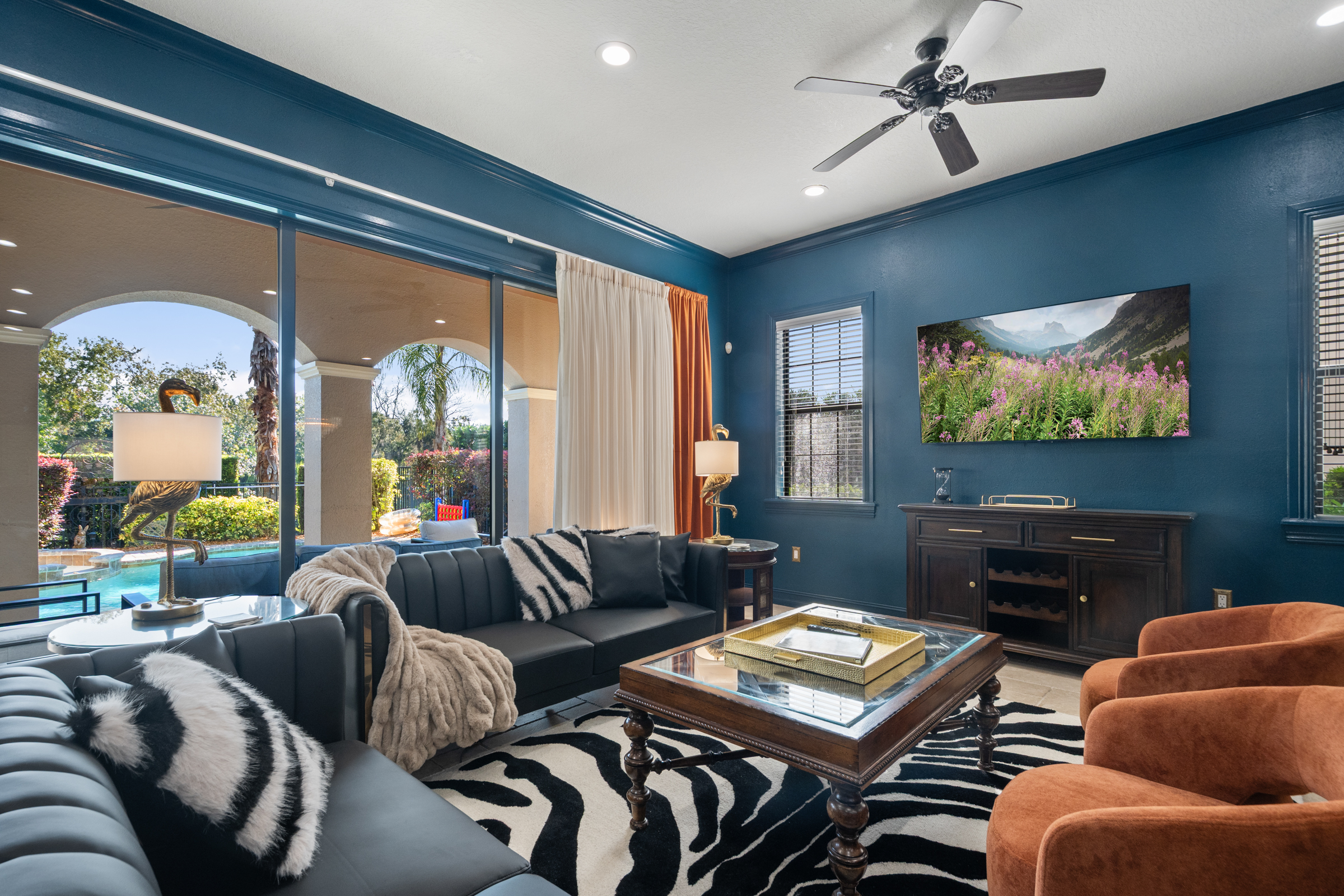 Hollywood glam living room