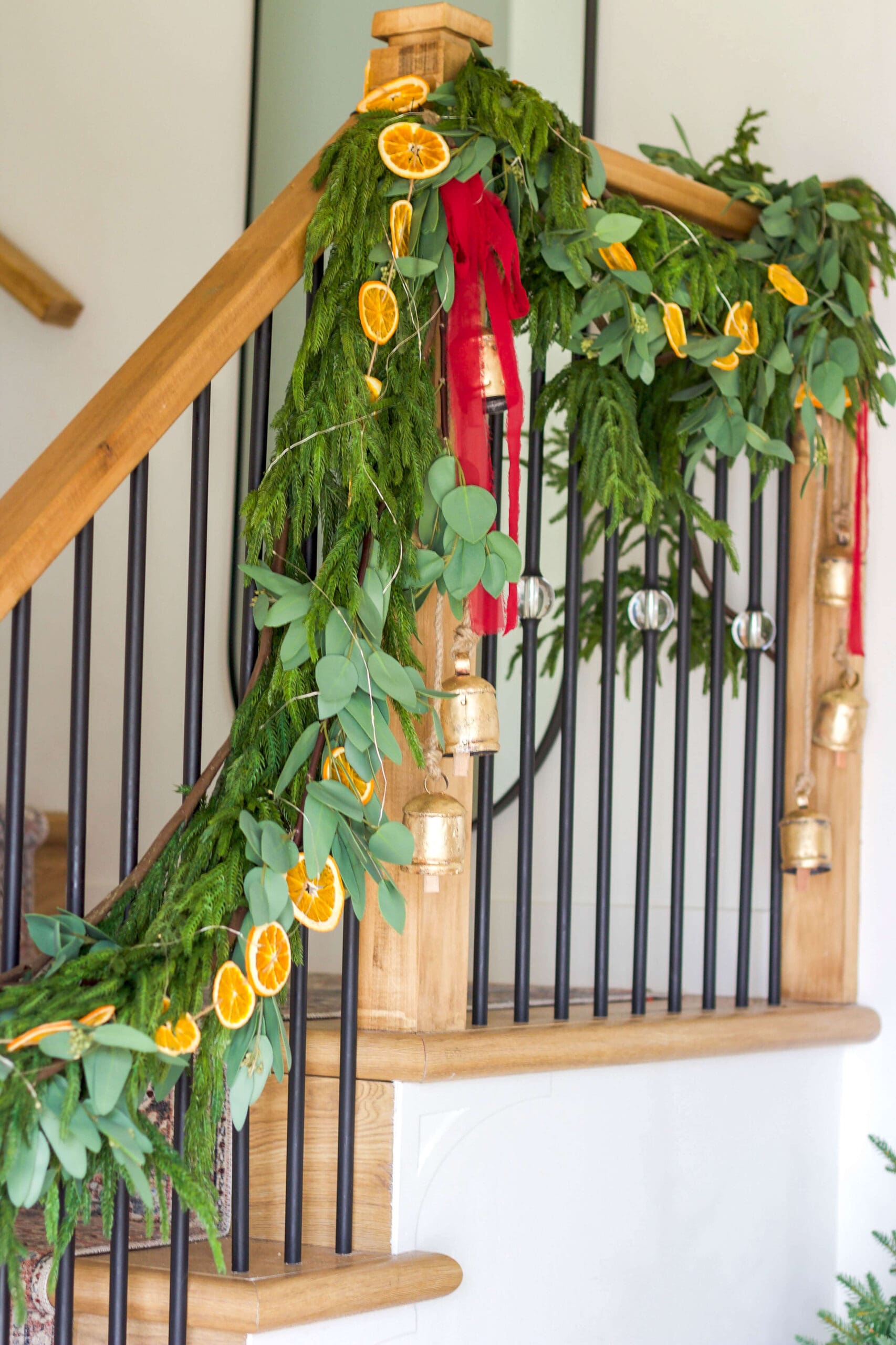 staircase holiday greenery