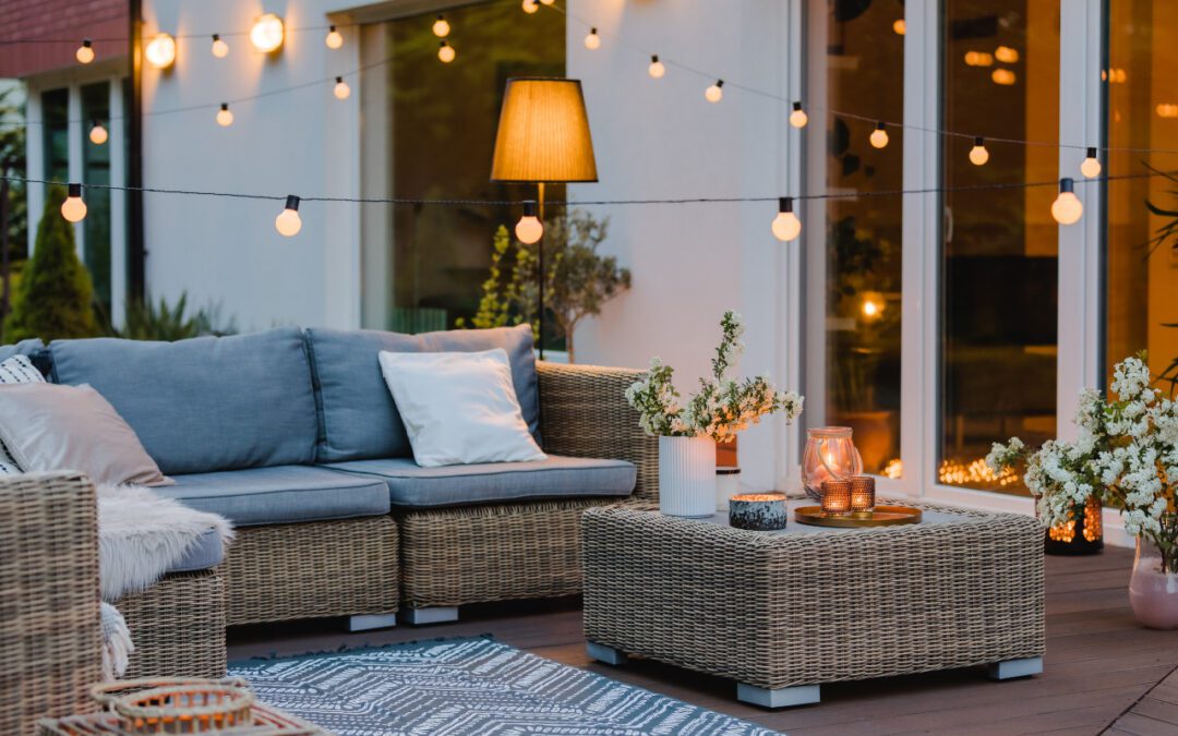 Jan outdoor living space